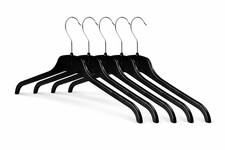 45cm Plastic Black Hangers
