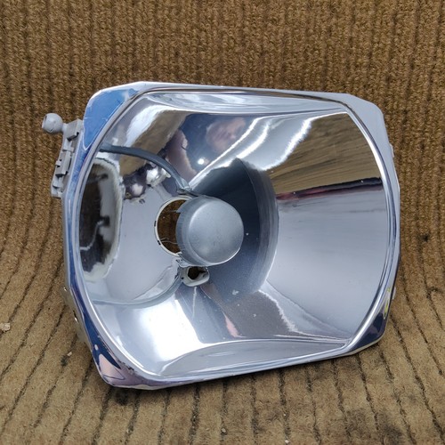 Mercedes w124 right headlight - mercedes,