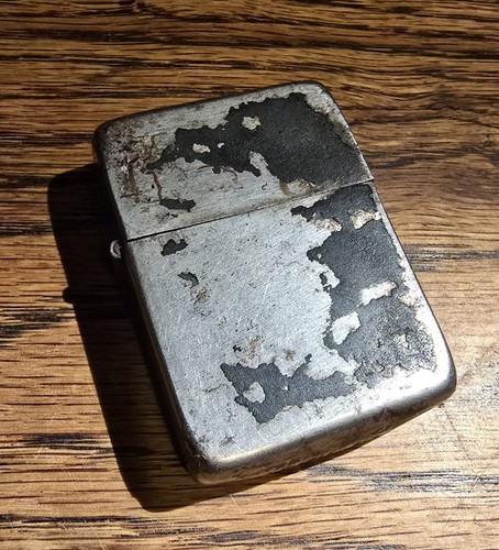 Zippo 1942 world war ii - zippo.,