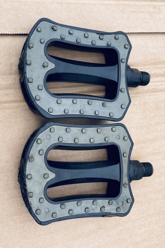 Raleigh chopper mk3 pedals - raleigh,