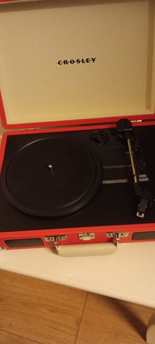 Crosley cruiser turntable - crosley,