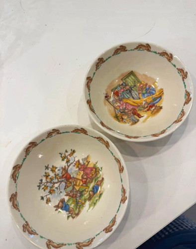 Royal doulton bunnykins - royal,