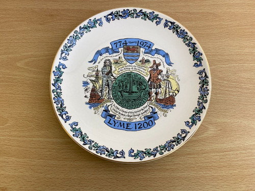 Lyme regis collectors plate - lyme,