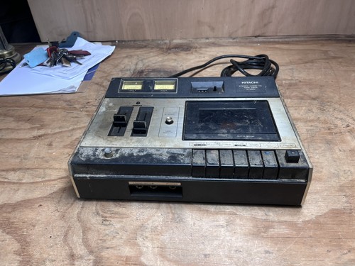 Hitachi stereo cassette deck - stereo,