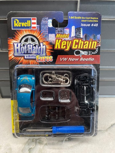 Revell hot hatch key chain - hot,