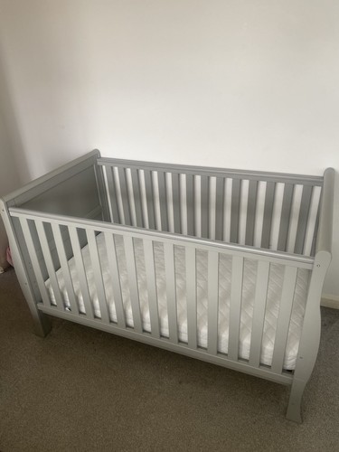 Puggle alderley sleigh cot bed - alderley,