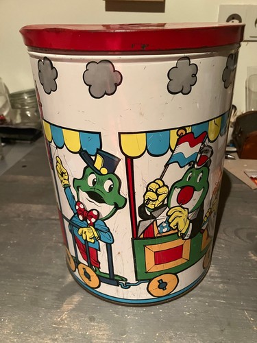 Vintage tomado themed - vintage, tin