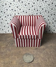 MINIATURE 1:12 SCALE RED AND