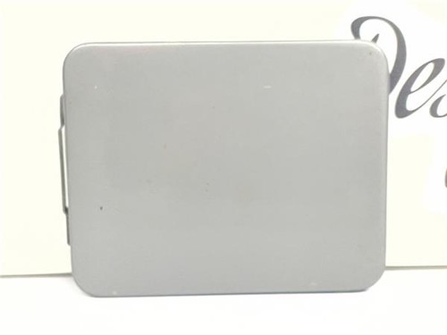 82452999 external fuel cap