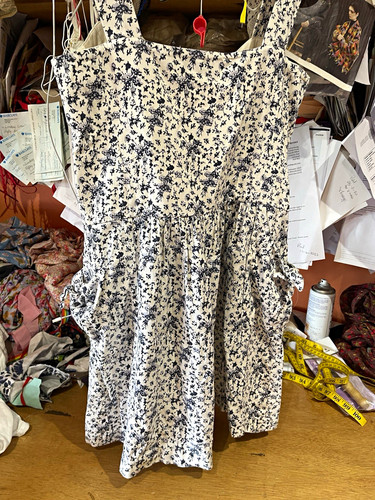 Laura ashley white - laura, floral