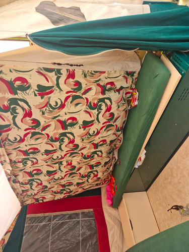Trailer tent folding - tent,