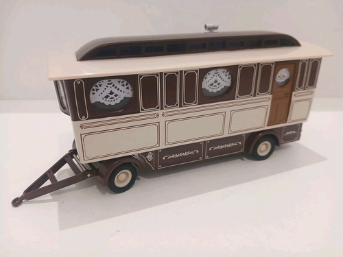 Corgi 50th scale caravan - corgi, 1/50th