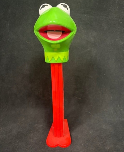 The muppet kermit frog - the,