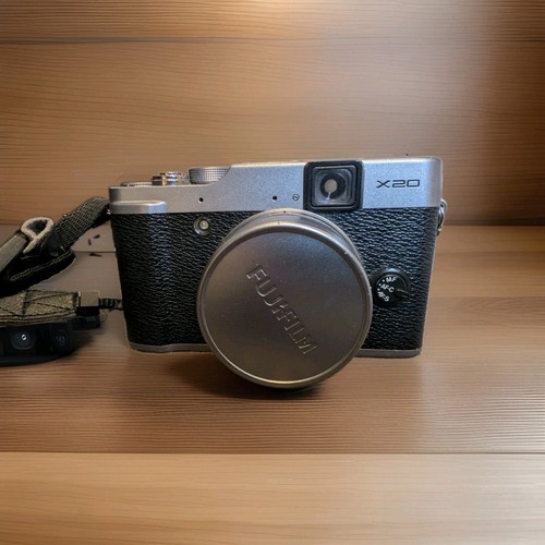 Fujifilm fuji series x20 - x,