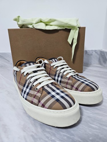 Burberry trainers mens uk10 - trainers,