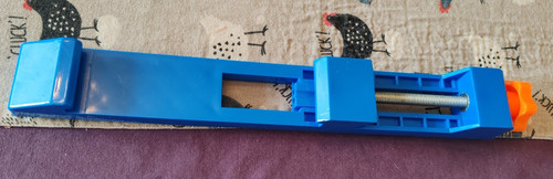 Adjustable circular saw guide - adjustable,