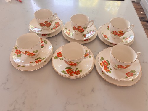 Newhall pottery nasturtium - newhall,