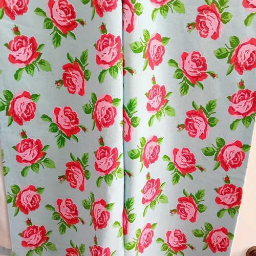 Curtains blue pink roses - ,