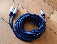 3.5 mm Aux to 2 RCA Cable for
