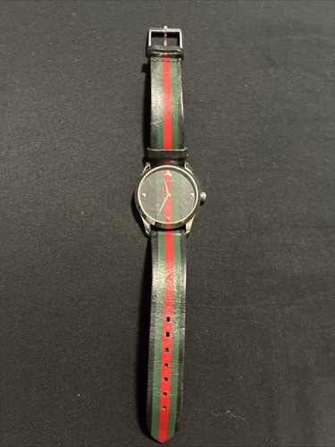 Gucci 126 swiss made - made, quartz