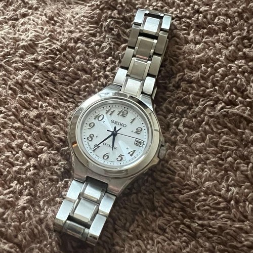 Seiko exceline 1b22 - 0aw0, solar