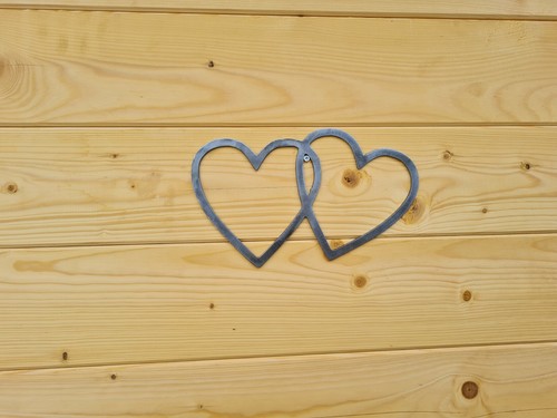 Metal pair linked hearts - pair, of