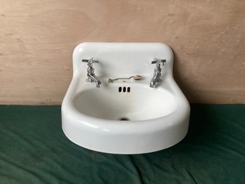 Antique 20x18 cast iron white - cast,