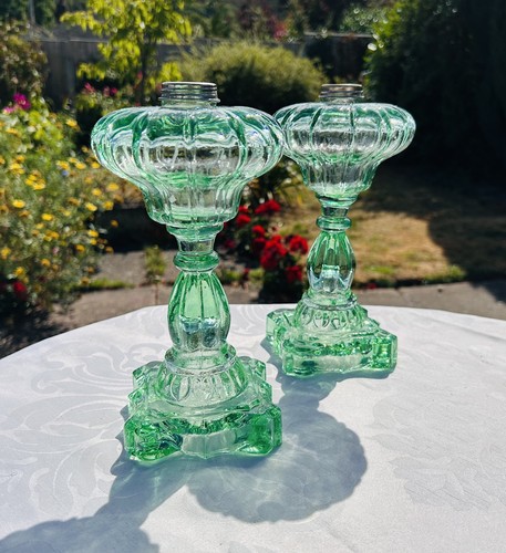 Vintage green glass oil - green,