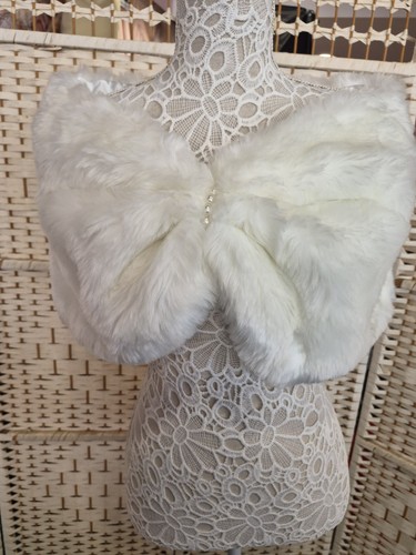 White faux fur wedding bridal - fur,