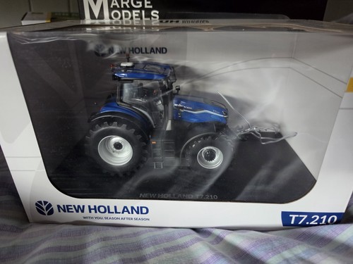 Universal hobbies new holland - universal,
