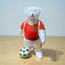 Royal Crown Derby Kicking