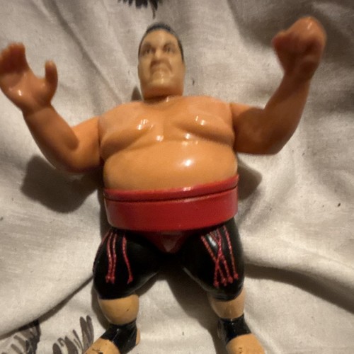 Wwf hasbro yokozuna - hasbro, figure