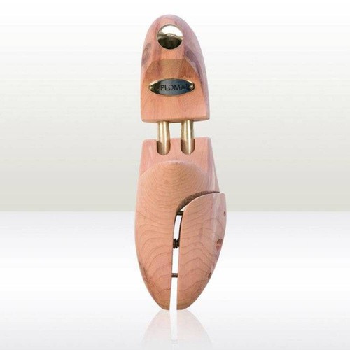 Diplomat cedar wood shoe trees - cedar,
