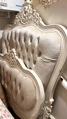 White double baroque rococo - white,