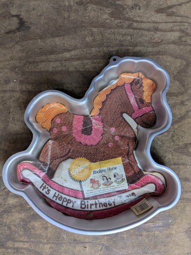 Rocking horse cake - pan, wilton
