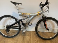 Trek Y5 Downhill Mountain Bike