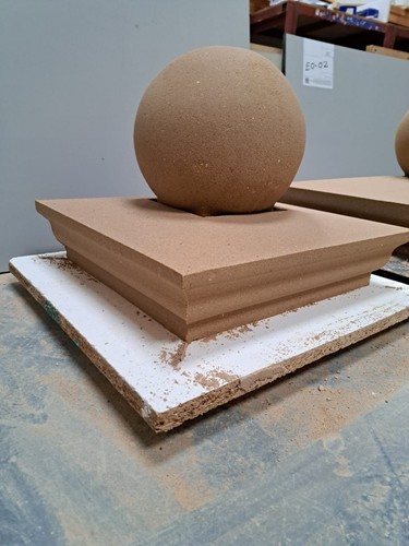 Scrolled apex pier cap - scrolled,