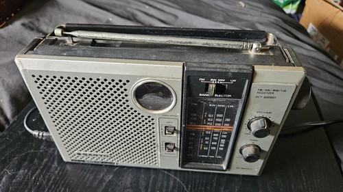 Sanyo 8260 radio - rp-8260,