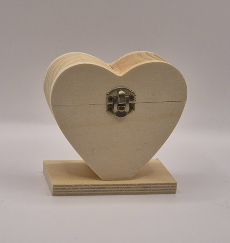 Wooden mini heart trinket - wooden,