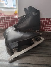 SFR Galaxy Ice Skates Figure