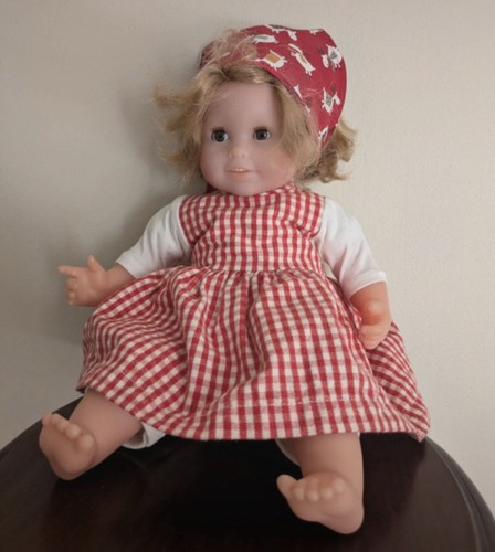 Corolle vintage doll - corolle, in