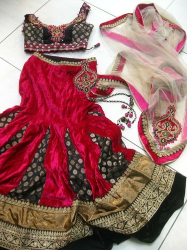 Bollywood vintage indian dress - bollywood,