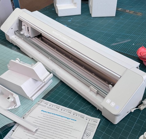 Silhouette cameo pro - silhouette,
