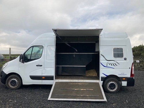 Ton horse boxes - ton, for
