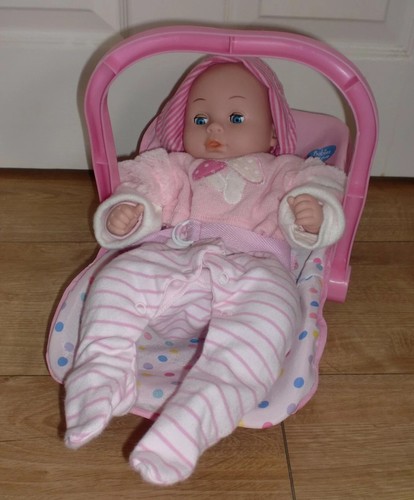 Baby doll babies love - in, to