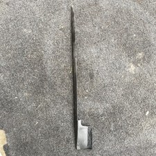 VW GOLF MK1 GTI 1.8 FRONT RIGHT SIDE SEAT COVER TRIM 171881088A