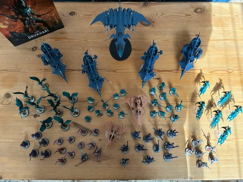 Warhammer 40k drukhari army - warhammer,