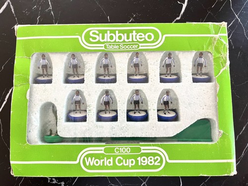 Subbuteo c100 world cup - world, 1982