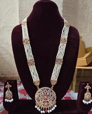 Women Mala Set With Earrings