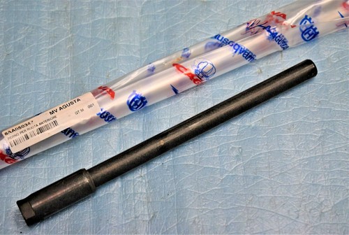 Front wheel axle original - front,